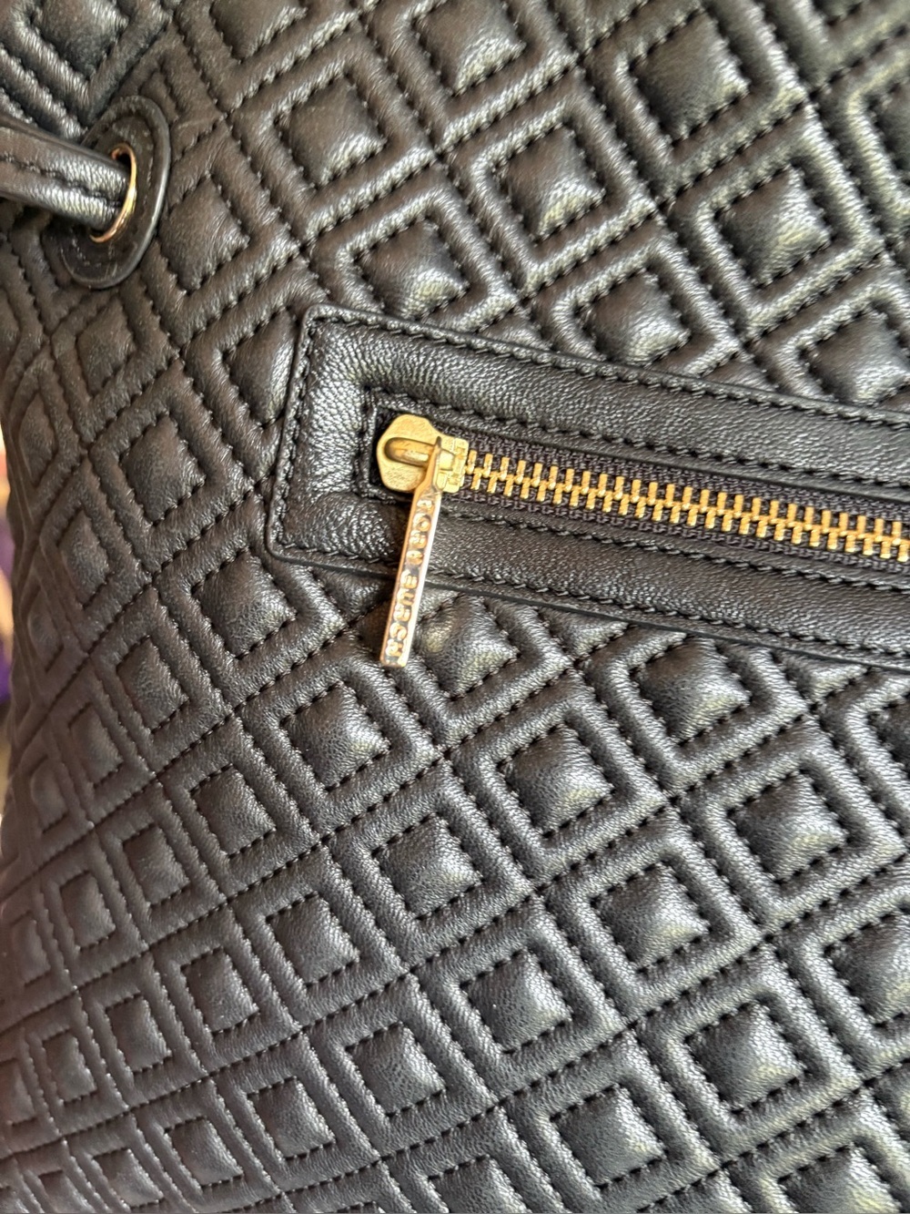 Tory Burch Quilted Diamond Marion Slouchy Tote Bag Black - Picture 8 of 9